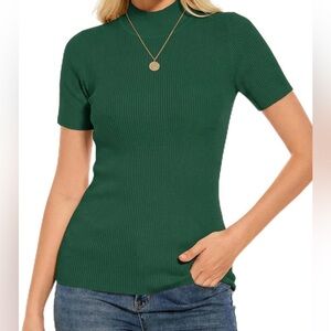 NWOT Short Sleeve Mock Neck Sweater - EMERALD
